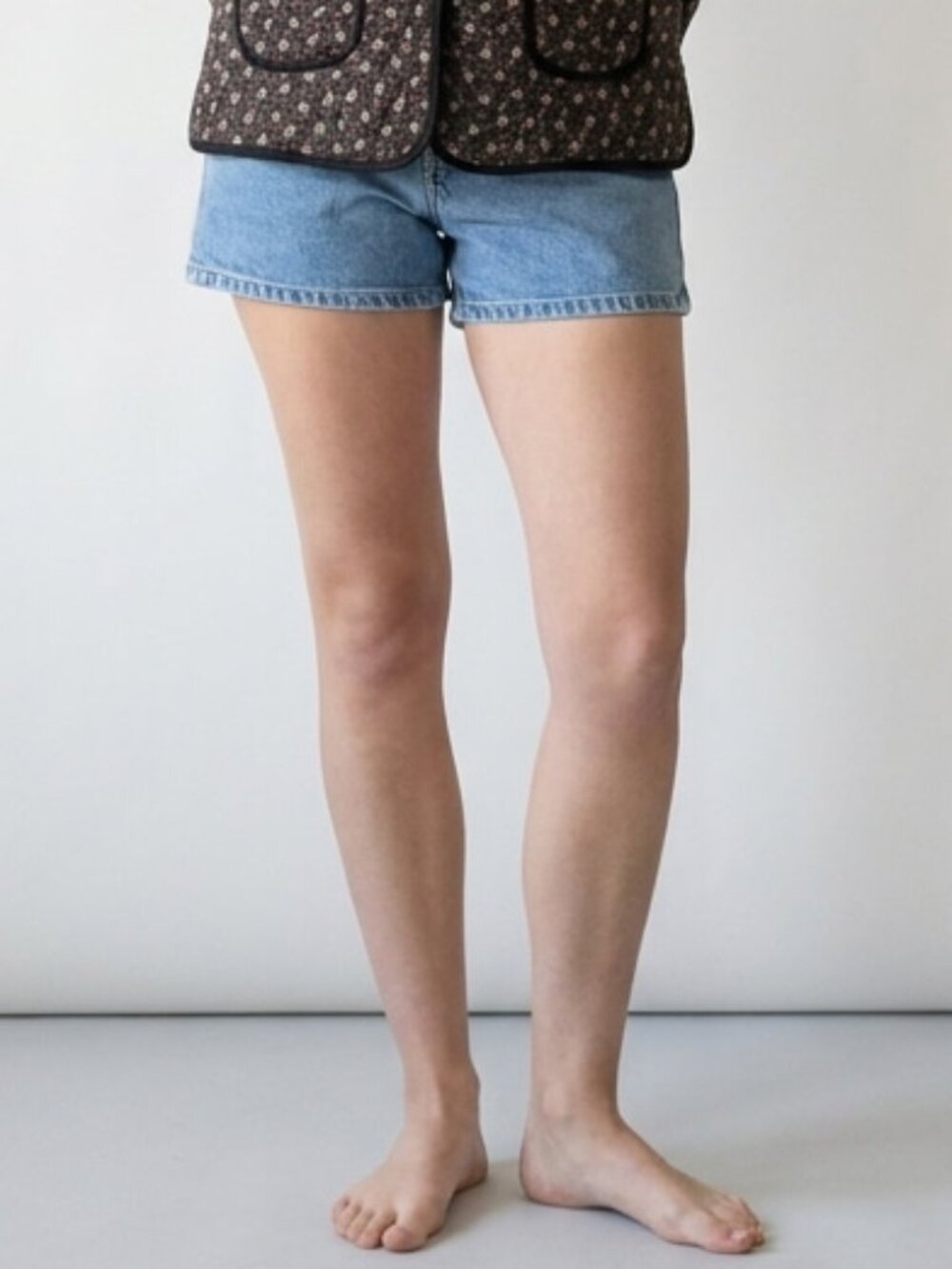 Vintage Levi's 90's Y2K Classic Blue Denim Jean Shorts